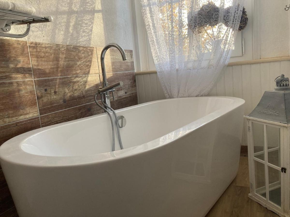 Hotel Château Marith - Etablissement climatisé avec Piscine Clairac  Exterior foto